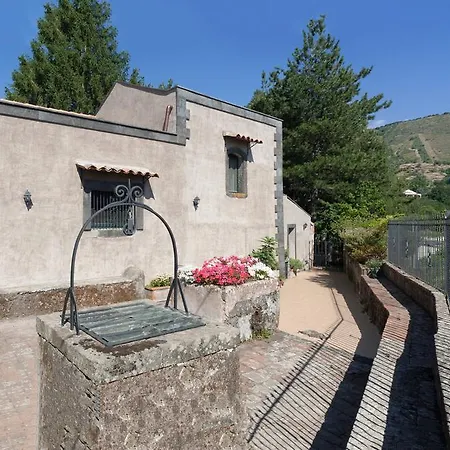 Casale Poggio Del Tiglio Viagrande