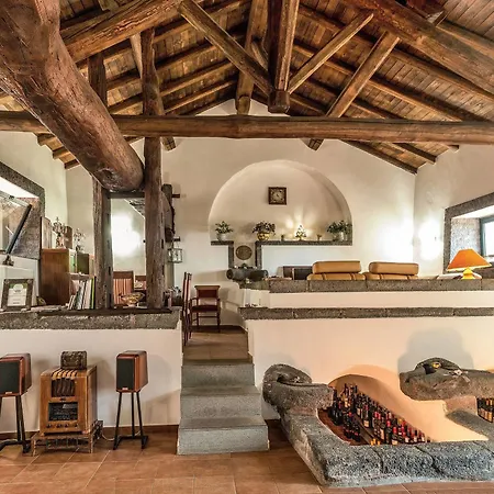 Casale Poggio Del Tiglio Country house Viagrande